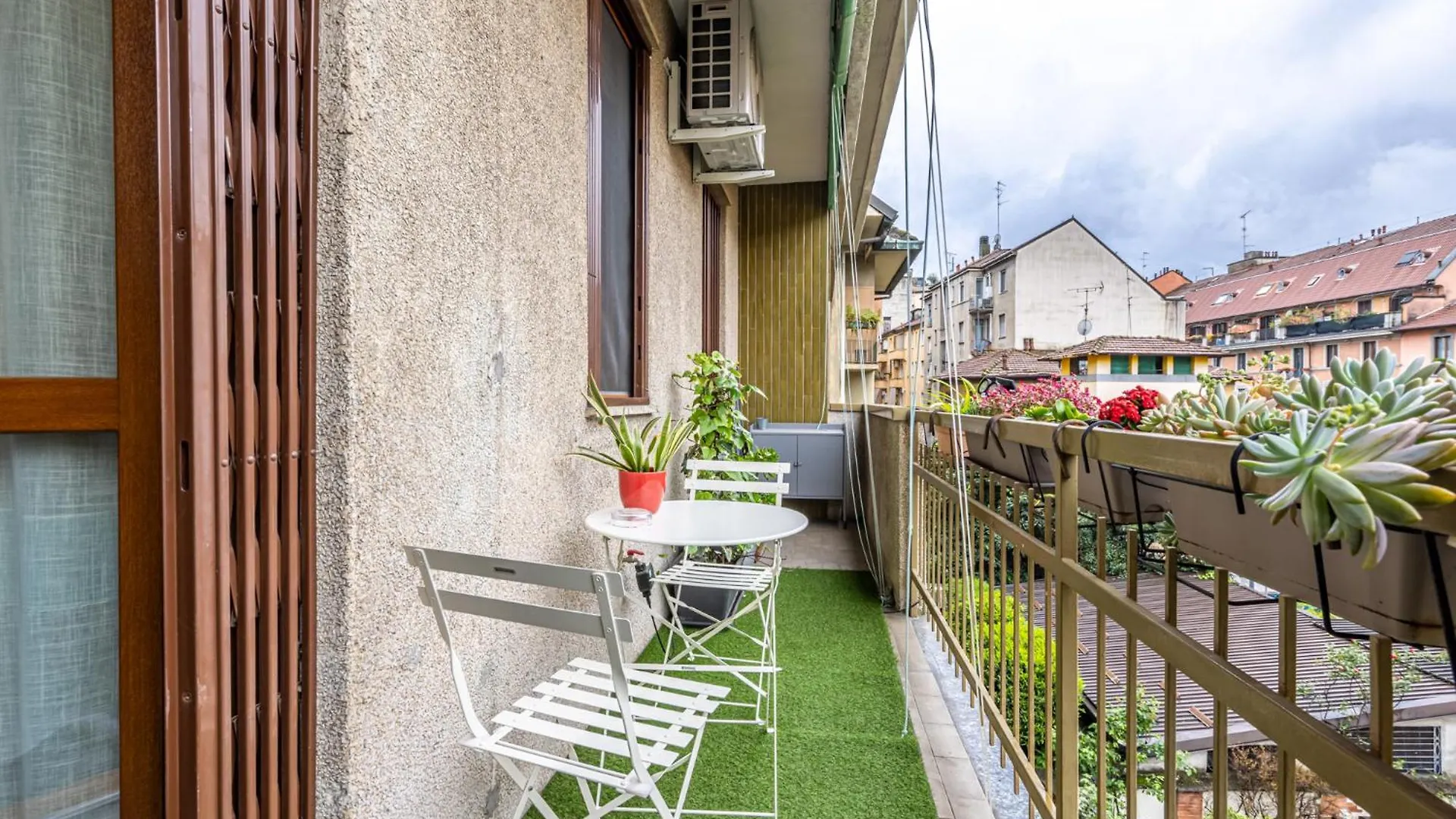 Bruschetti Home Milan Italy