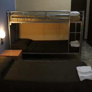 Hotel Valley, Milán