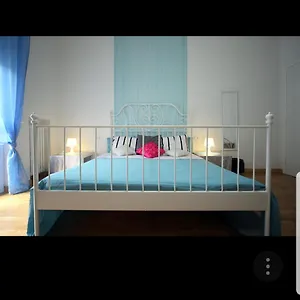 Hostal Milano, Milán
